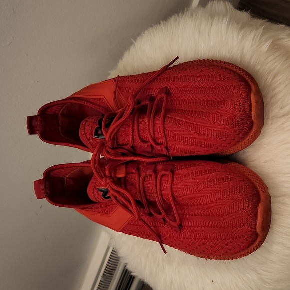 Shoes |Sneakers Red Size 6.5 - Picture 1 of 4